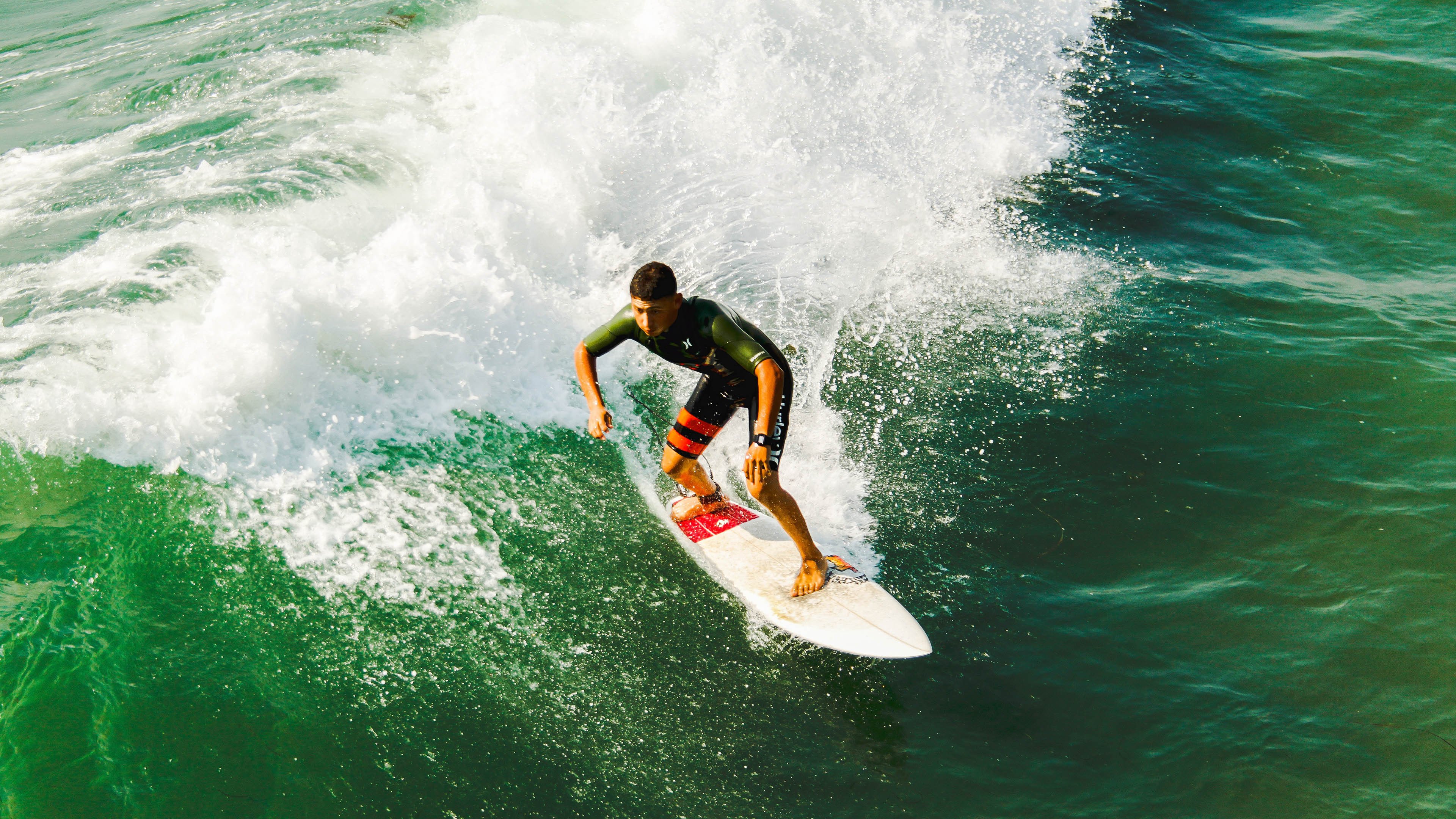 雄鹿加时鏖战力克太阳，英格拉姆化身关键先生定乾坤